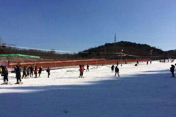 2020-2021北京雪世界滑雪場開放時(shí)間-門票