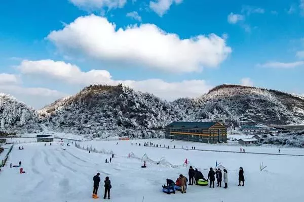 2020-2021重慶茅草壩滑雪場游玩攻略 時(shí)間-地點(diǎn)-門票